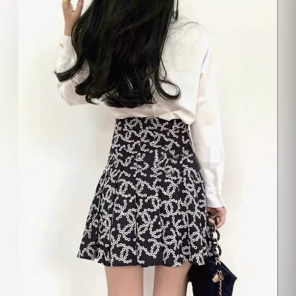 Navy Embroidered Pleated Mini Skirt w/ Built-In Shorts | Linen Blend | A-Line